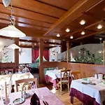 Haus Michaela Otel Sappada