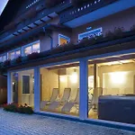 Haus Michaela Otel 4*